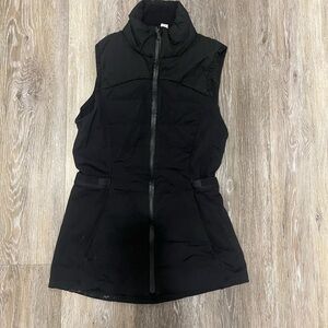 Lululemon Athletica Black Puffer fitted vest